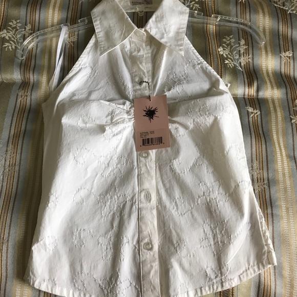 Halter top - Picture 1 of 2